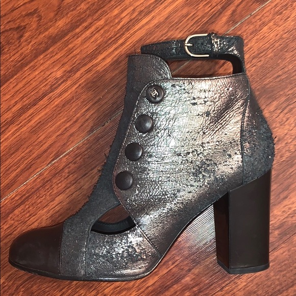 Chanel booties - Picture 2 of 6